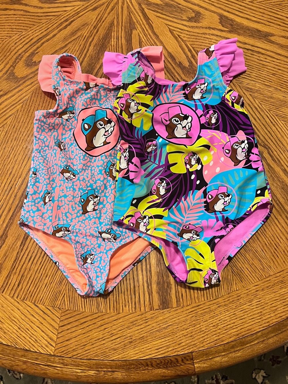 Set of 2 Buc-ee’s Girls One-Piece Swimsuits Size 3T